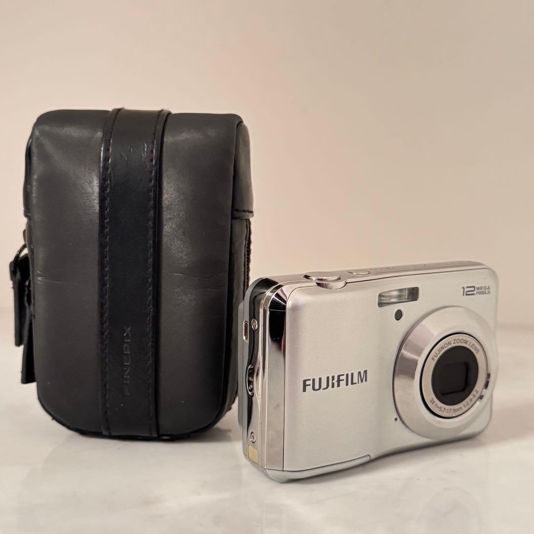 FINEPIX AV100 富士フイルム 単三電池駆動 コンデジ