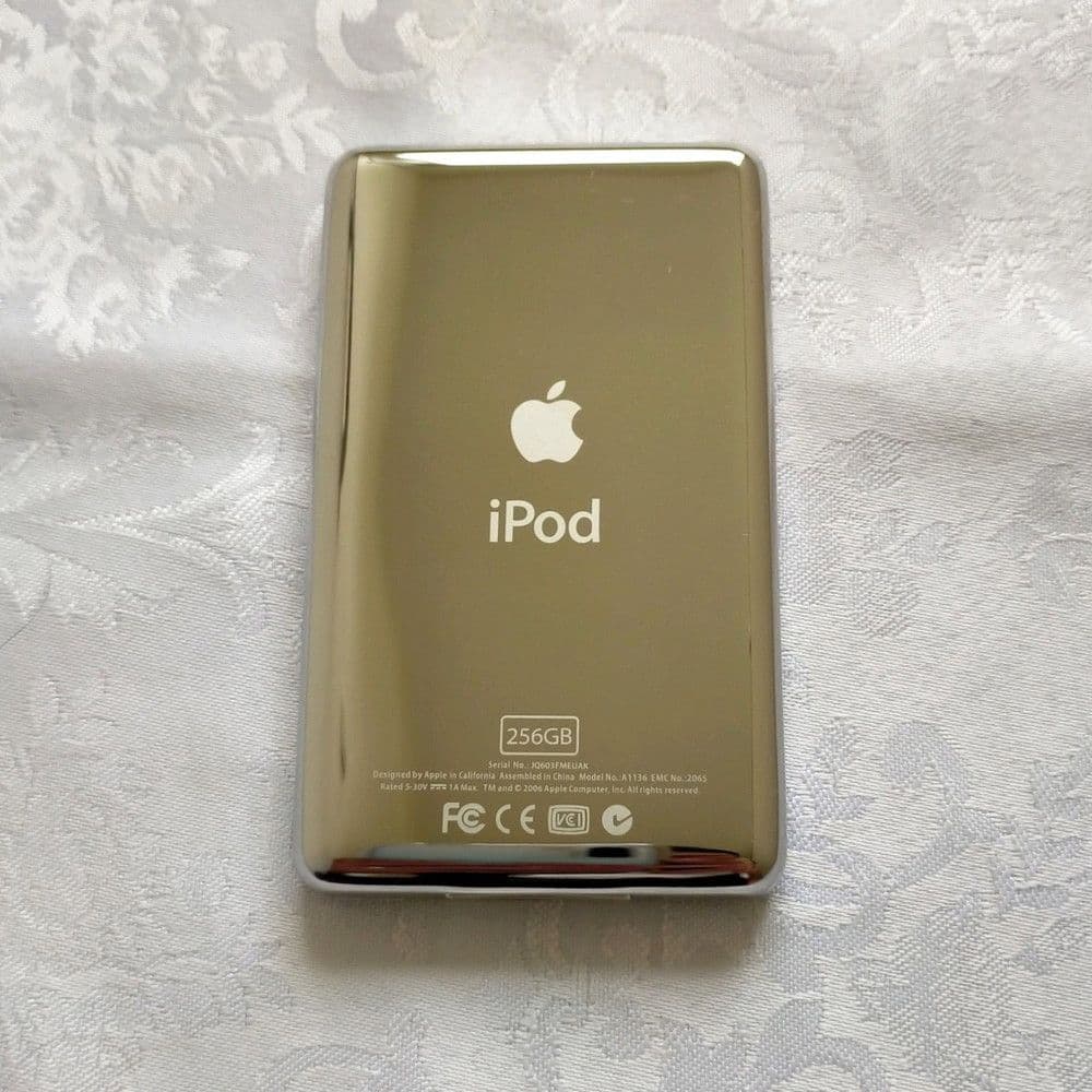 【美品】iPod Classic 第6世代 ブラック MC297化 256GB