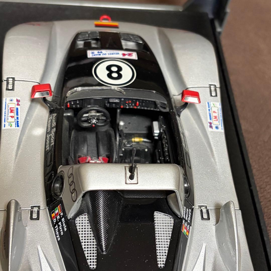 ともきち　ミニカー 1/18 ２台