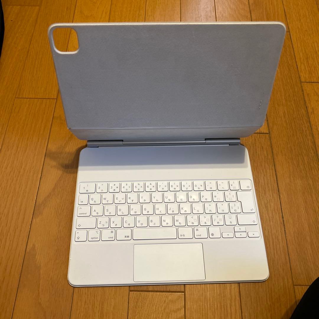 iPad用ホワイトキーボードカバー