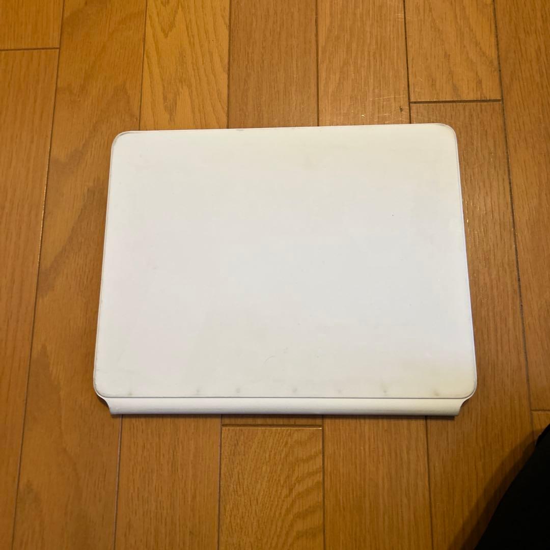 iPad用ホワイトキーボードカバー