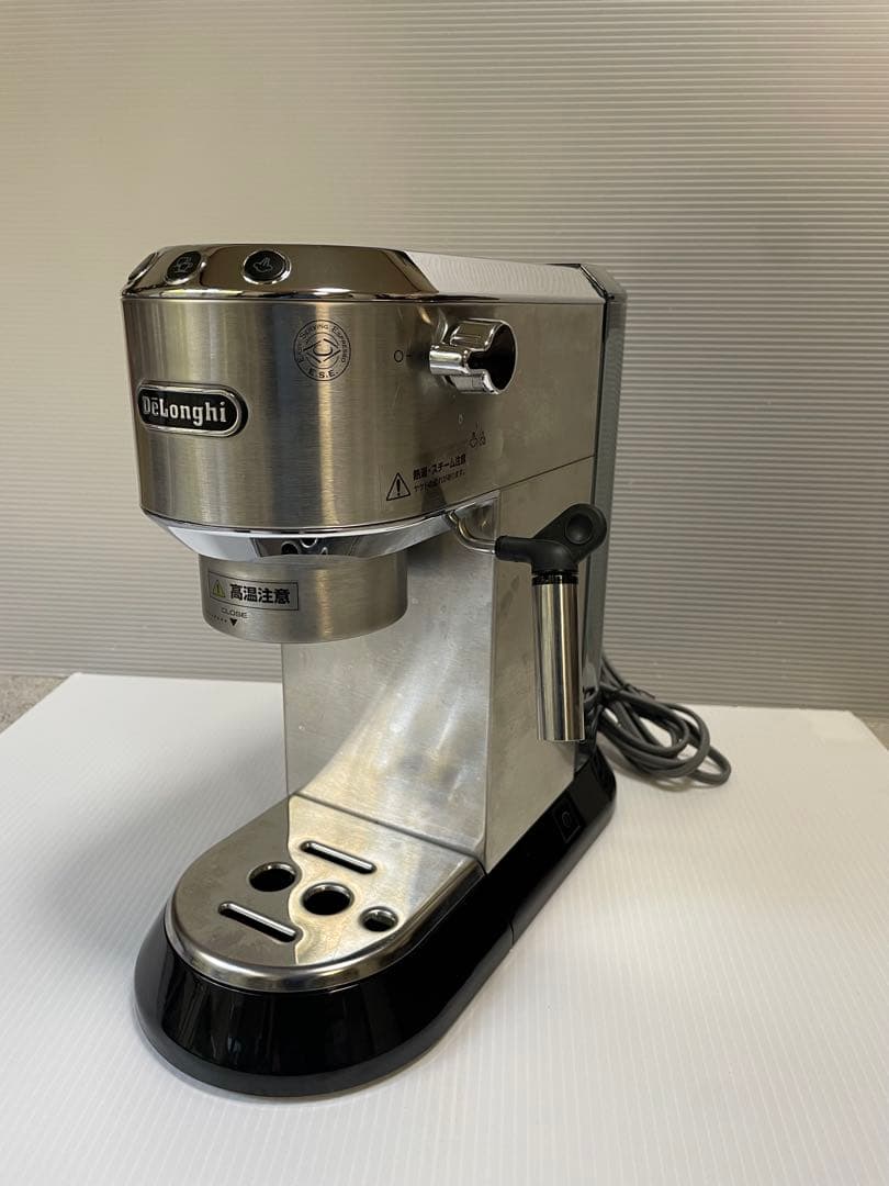 【作物さま専用】De'LonghiエスプレッソマシンEC680MKG521J-M