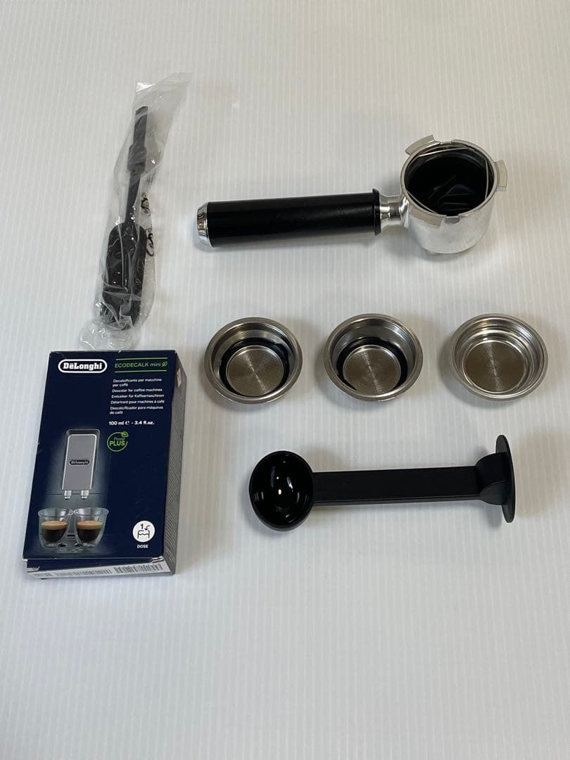 【作物さま専用】De'LonghiエスプレッソマシンEC680MKG521J-M