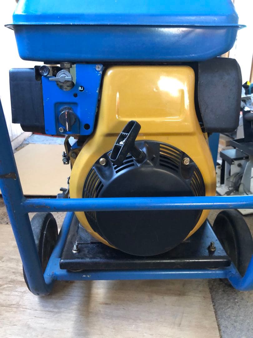 エンジン式高圧洗浄機