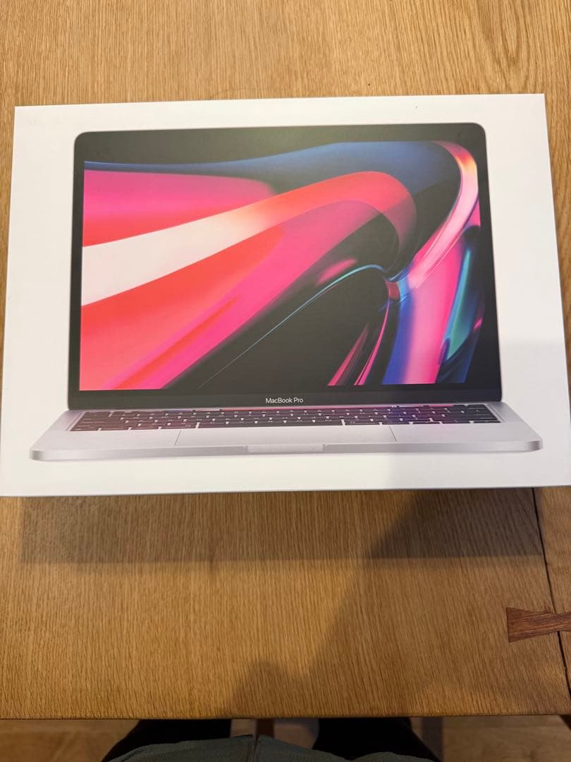 [美品] MacBook Pro M2 16GB/512GB