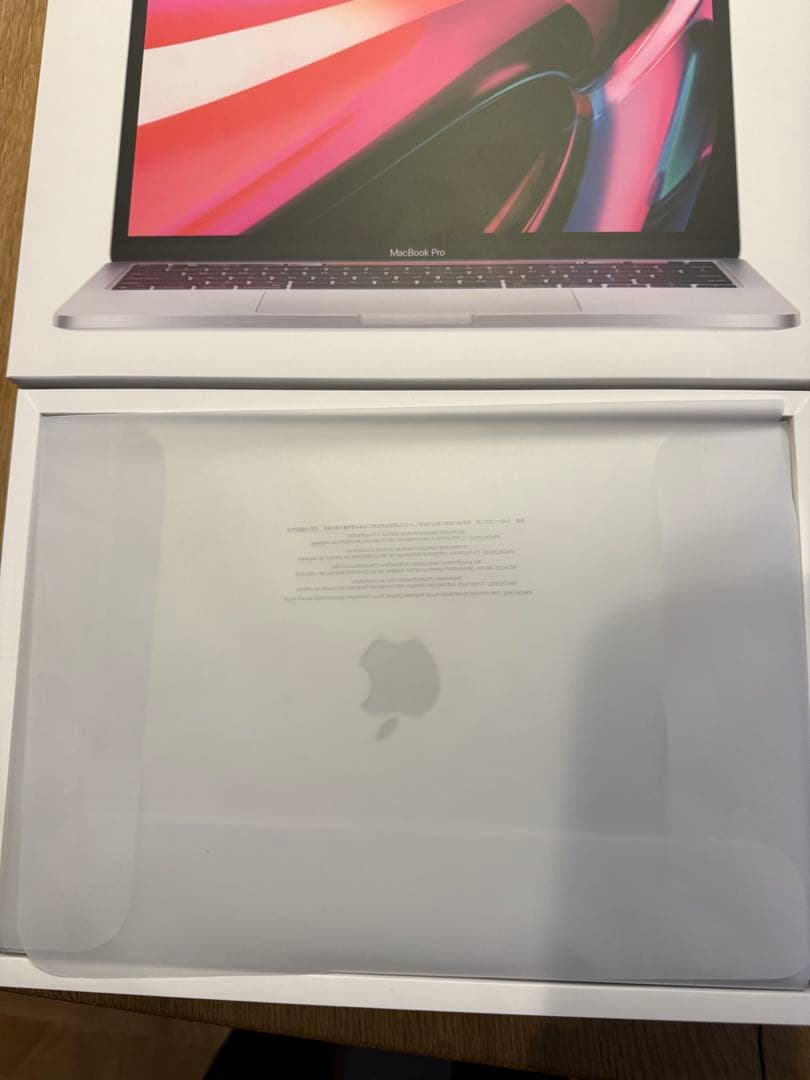 [美品] MacBook Pro M2 16GB/512GB