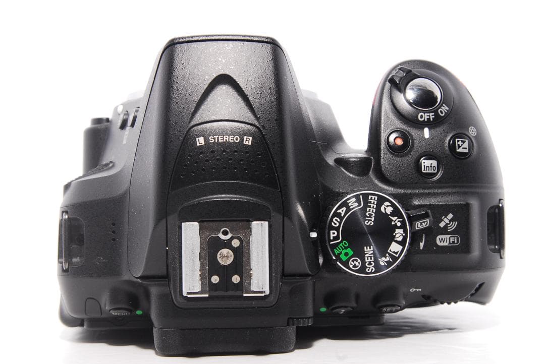 ✨Wi-Fi搭載機 付属品多数✨Nikon D5300 レンズセット