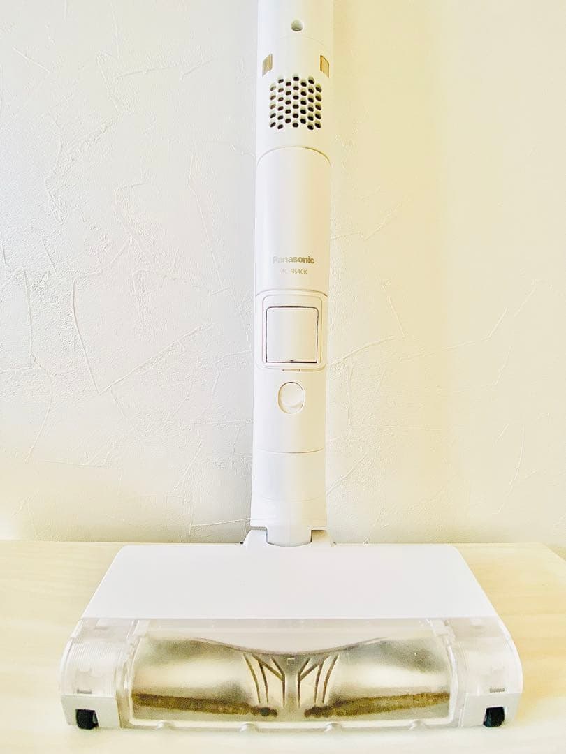 Panasonic MC-NS10K コードレス掃除機 2021年製 新品同様品