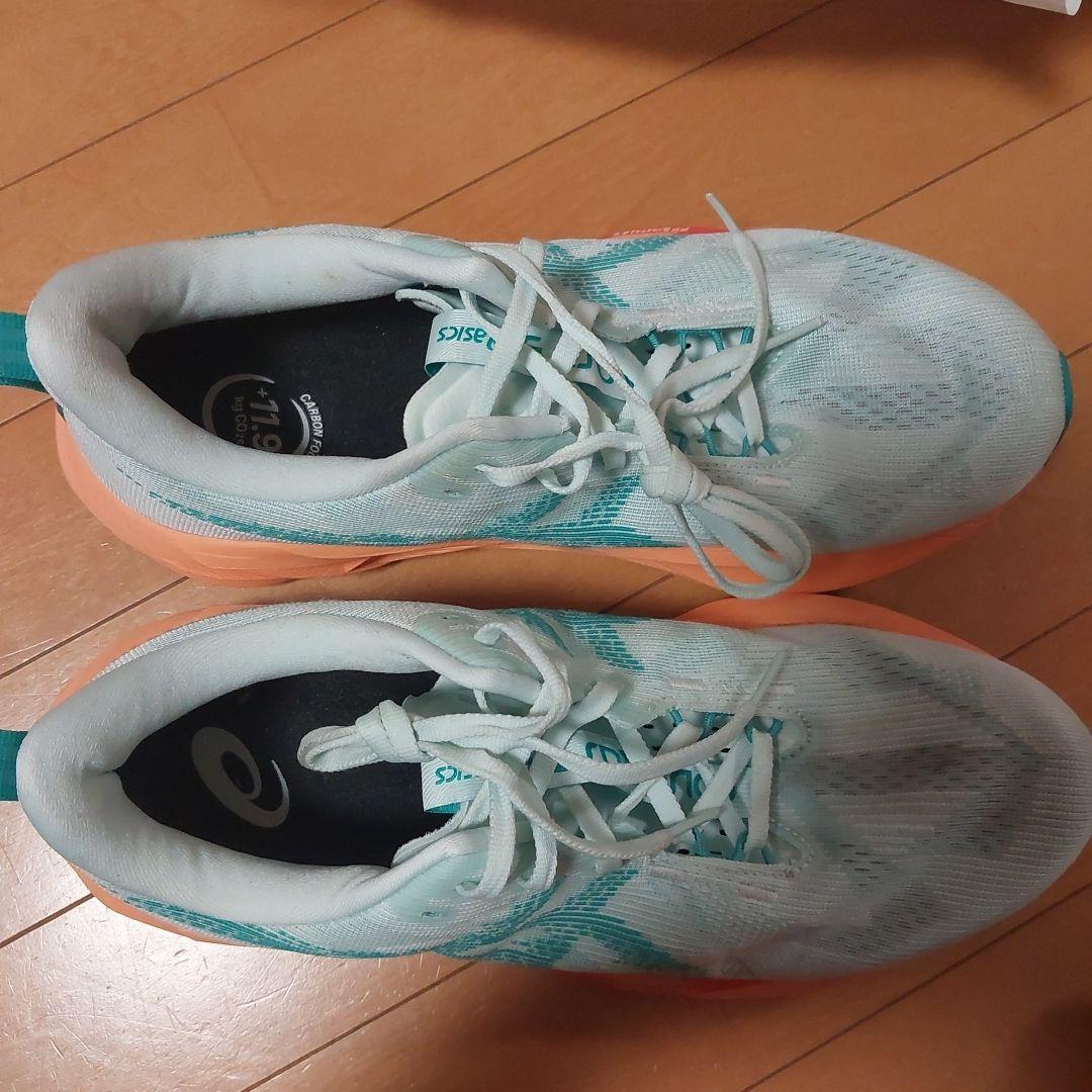 ノヴァブラスト5 ASICS ランニングシューズ アクア/オレンジ/26.5