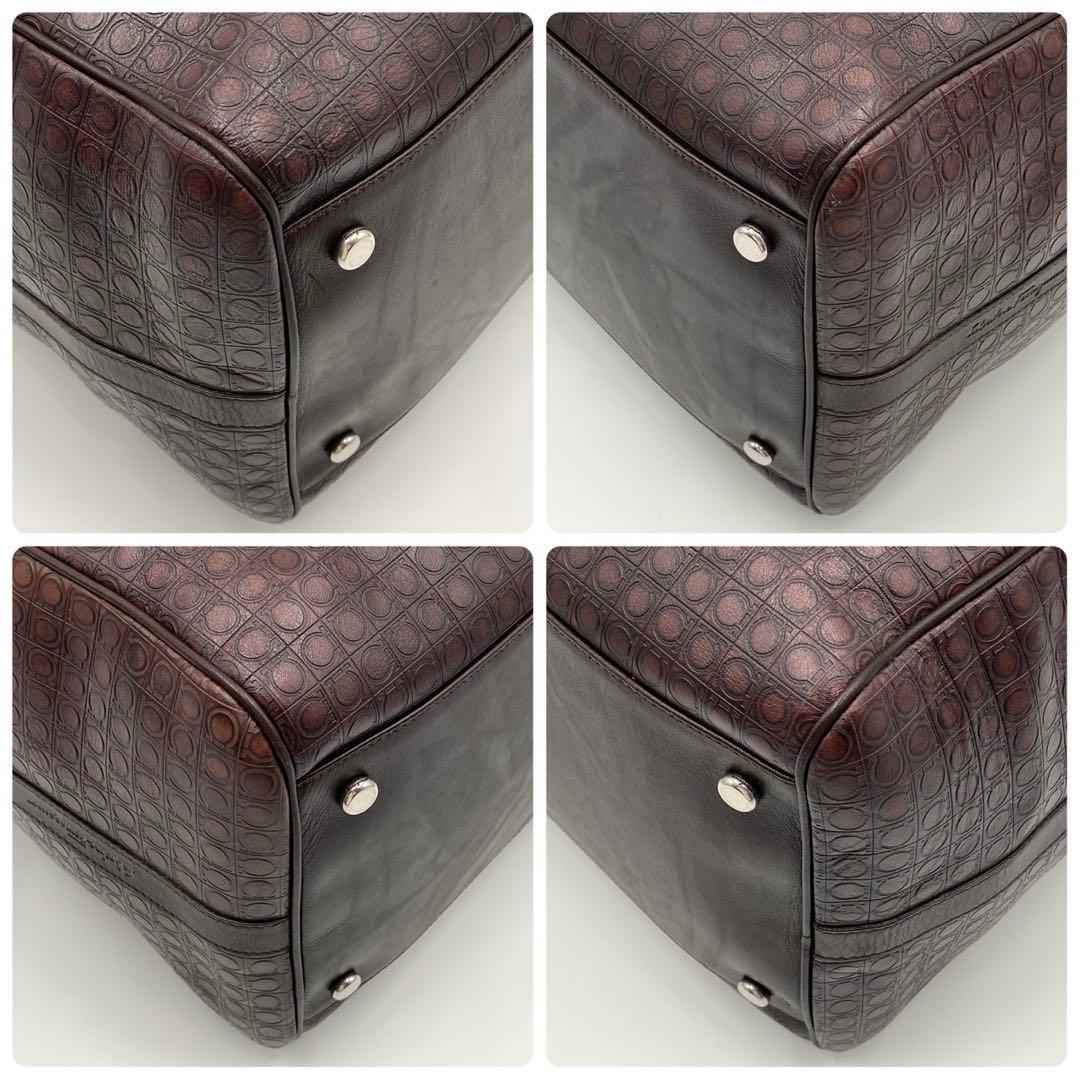 極美品✨フェラガモ 2way ガンチーニ エンボス レザー ボストンバック