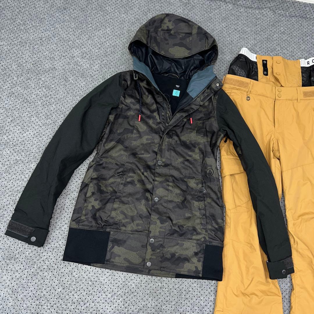 数回使用 VOLCOM ROXY レディース スノーボードウェアセット SM