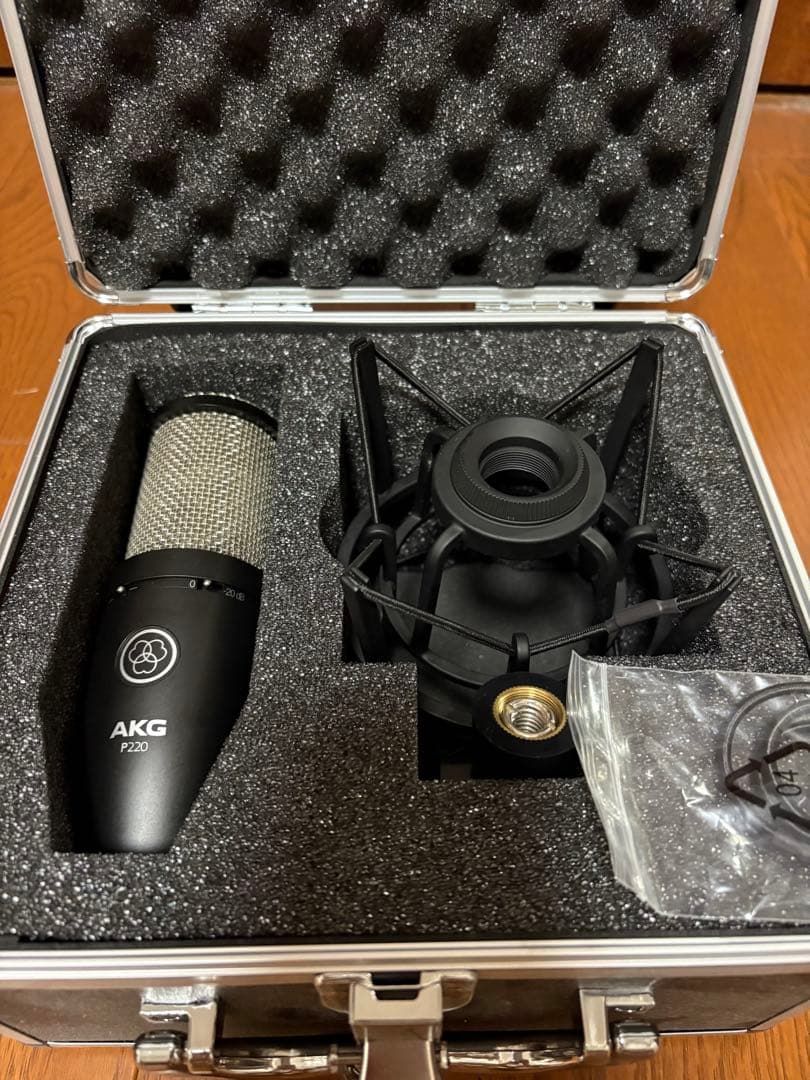 AKG P220 コンデンサーマイク セット