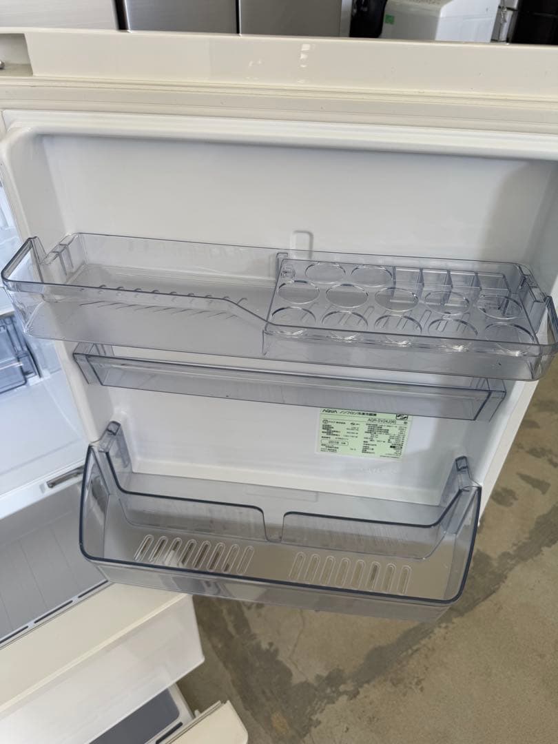 2019年製 238L AQUA 3扉冷蔵庫 AQR-SV24J