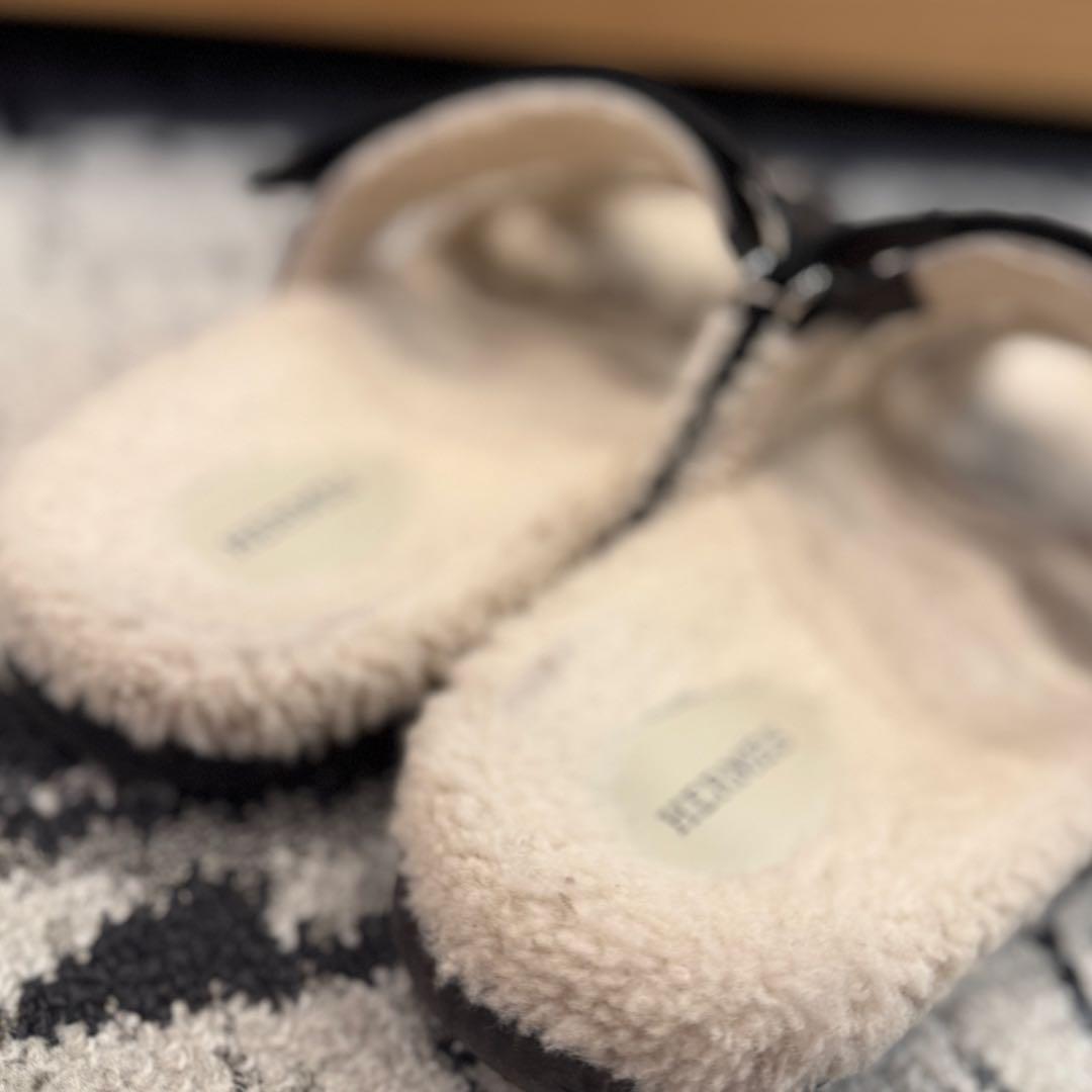 HERMÈS ブラック サンダル 28cm