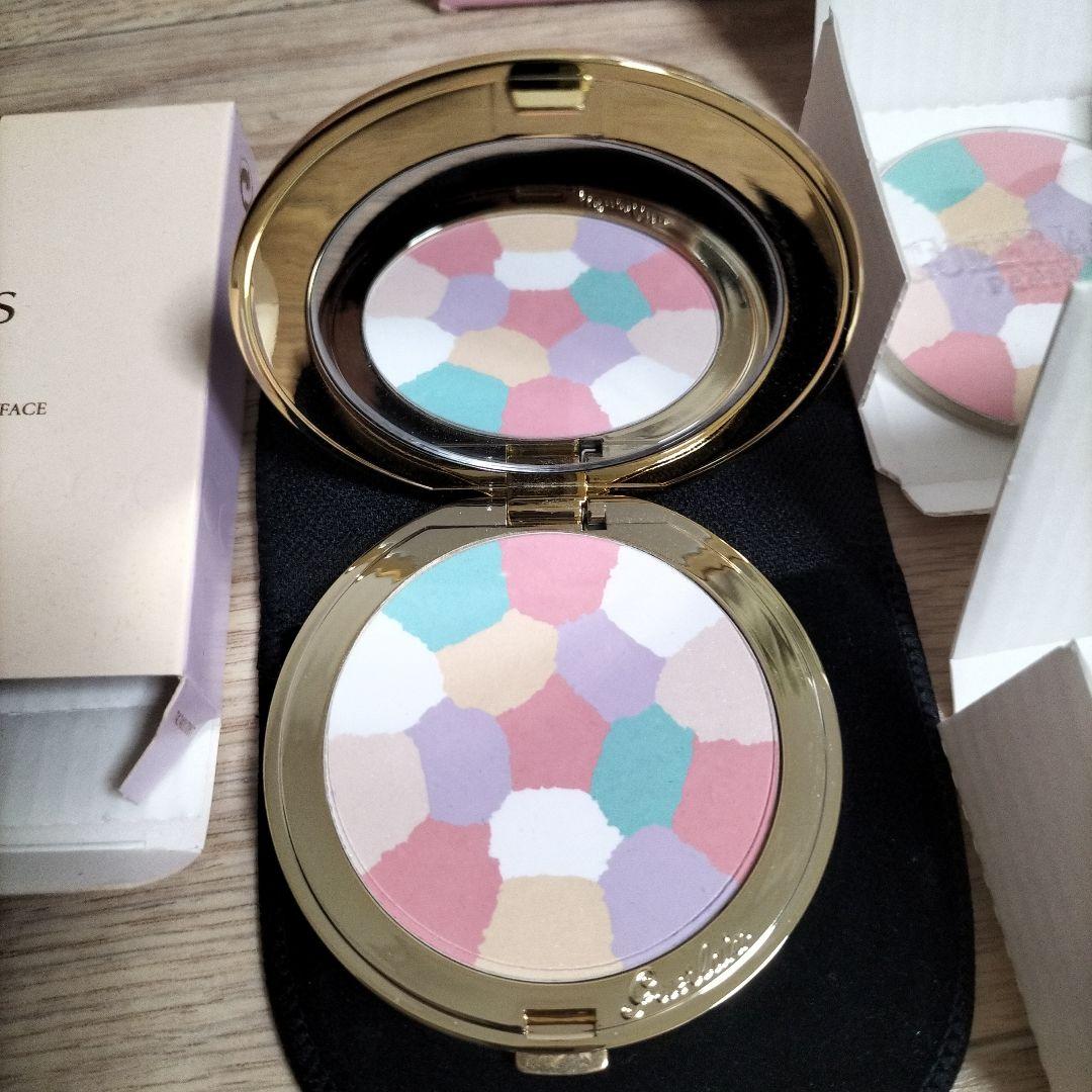 未使用　ゲラン　メテオリット　ヴォワイヤージュ　コンパクト　フェイスパウダー