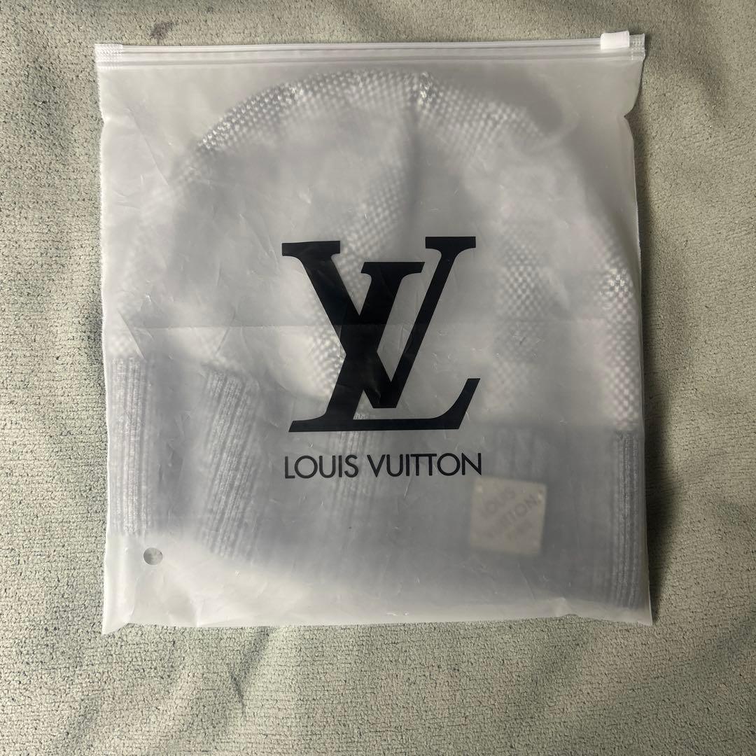 Louis Vuitton ニット帽　ビーニー　グレー