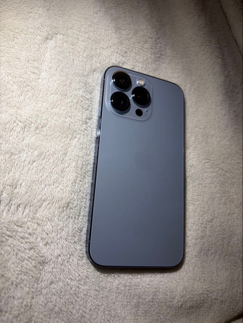 Apple iPhone 13 Pro シエラブルー