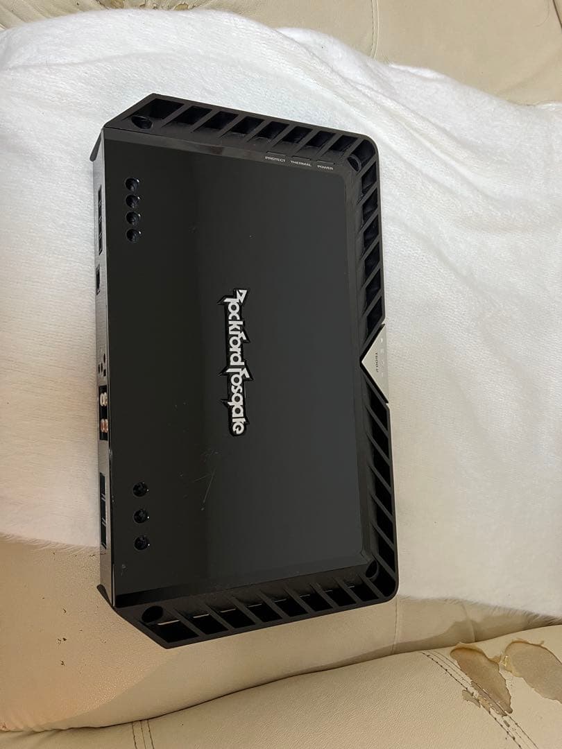 C*ラ様 Rockford Fosgate アンプ t600-2