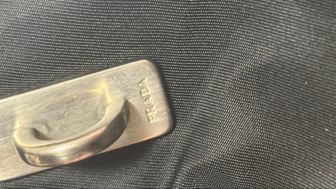 PRADA ブラック トートバッグ