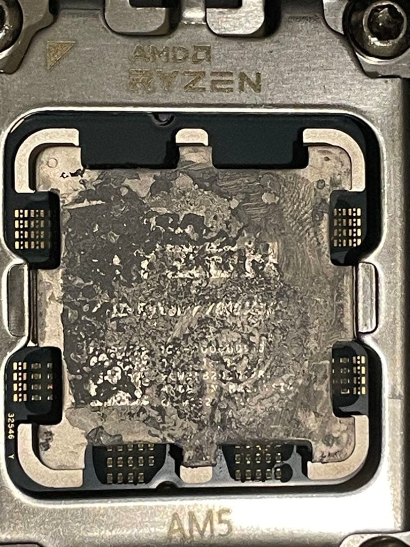AMD Ryzen 7 7800X3D AM5 CPU　動作品