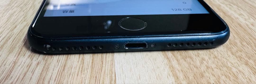 スマートフォン本体 Apple iPhone 7 Plus 128GB