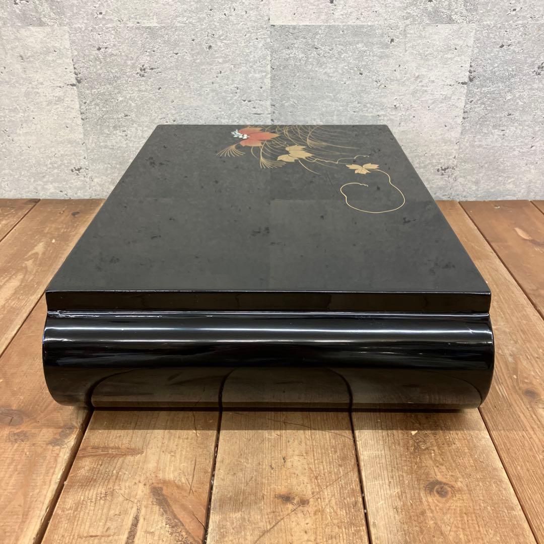 昭和レトロ 高級漆器 木製 リーフ柄 金蒔絵 花瓶台 花台 盆栽台 平卓 座卓