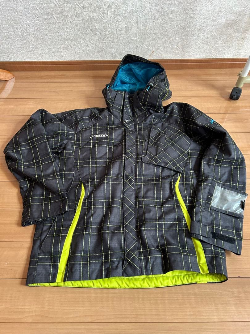 Phenix フェニックス レディース スキーウェア 上下セット　ダウン付き