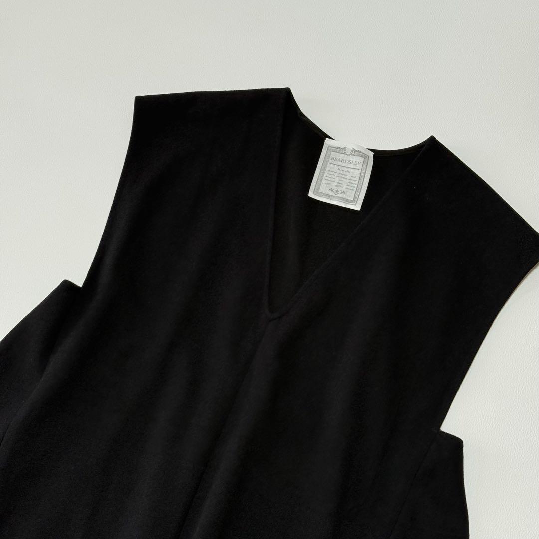 人気完売品✨ 25SS ビアズリー　ブークレフレアーベスト 黒