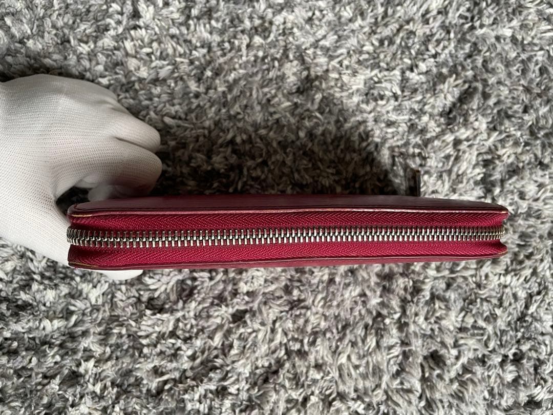 Louis Vuitton エピジッピーウォレット長財布 保存袋付き