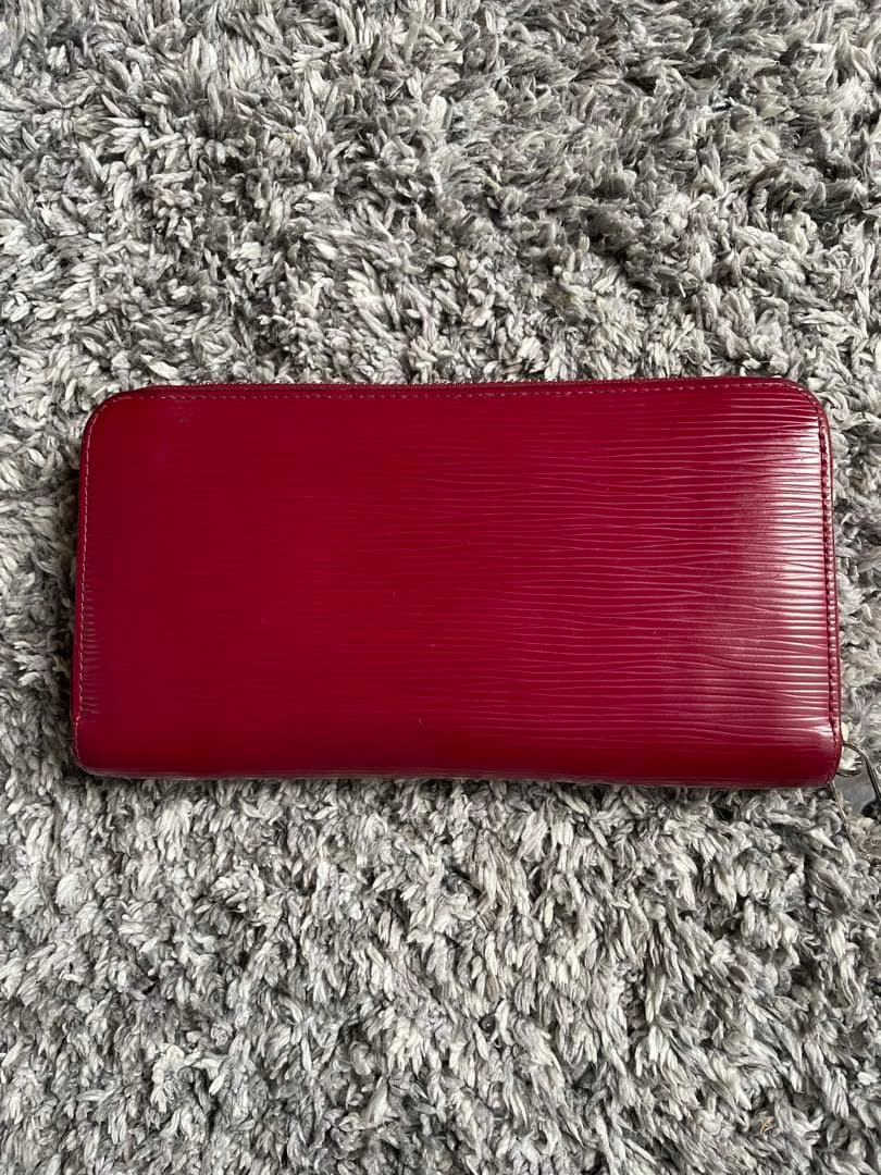 Louis Vuitton エピジッピーウォレット長財布 保存袋付き