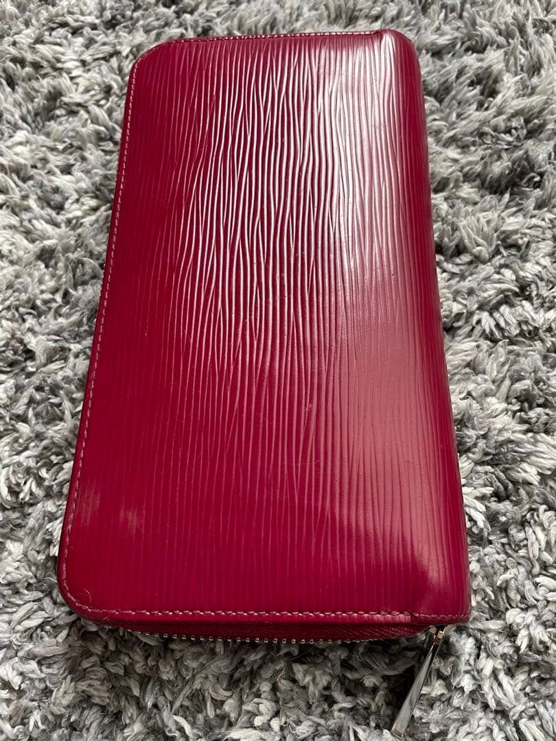 Louis Vuitton エピジッピーウォレット長財布 保存袋付き