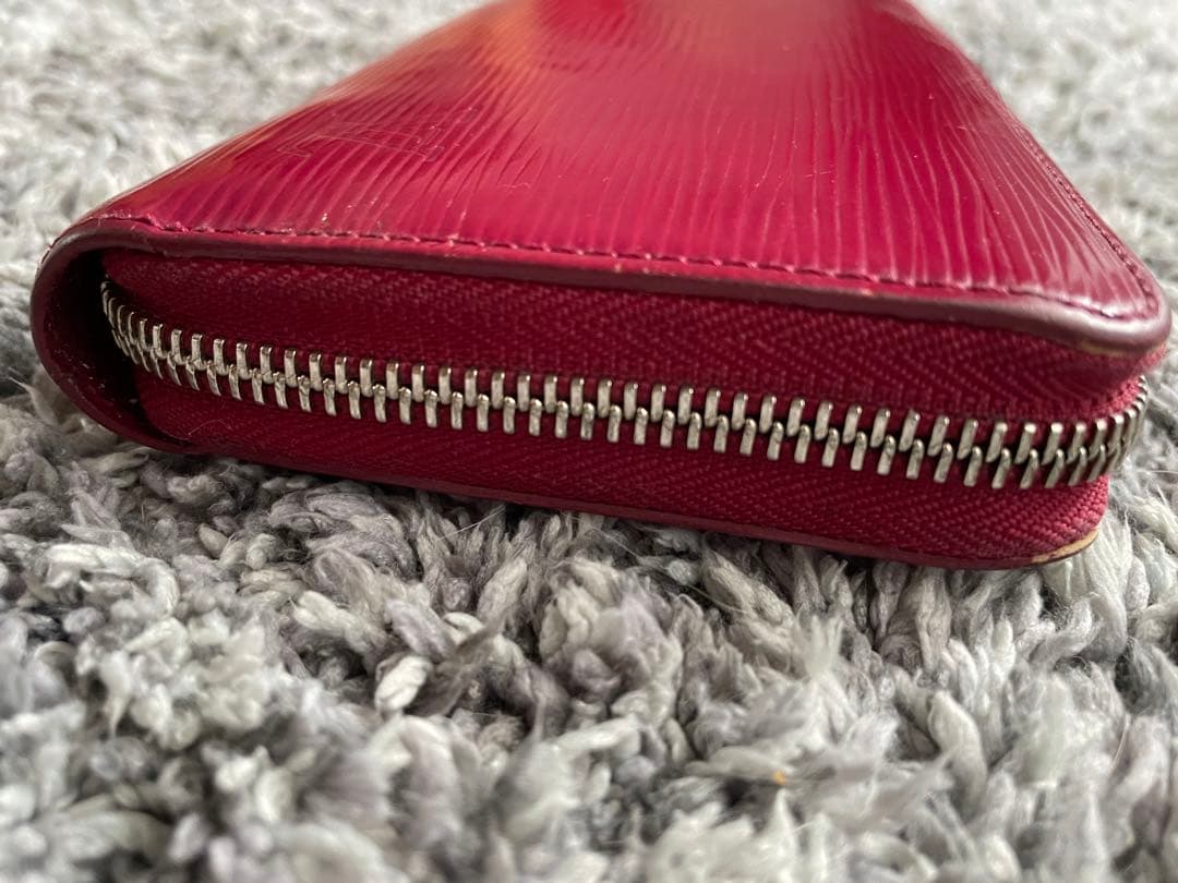 Louis Vuitton エピジッピーウォレット長財布 保存袋付き