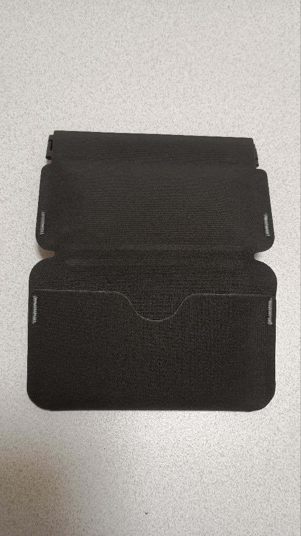 ま*》様 【早い者勝ち】RE:FORM　ミニ財布　ブラック