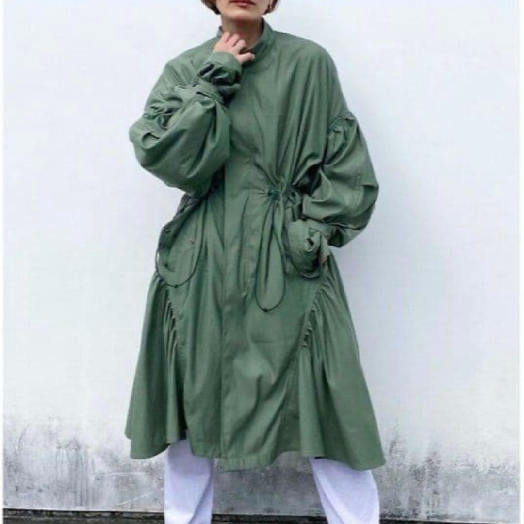 HOLIDAY ホリディ　M-65 COAT
