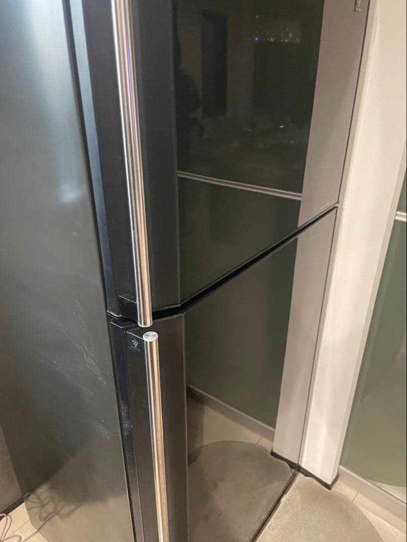 2020年製 シャープ ノンフロン冷凍冷蔵庫 SJ-55W 545L