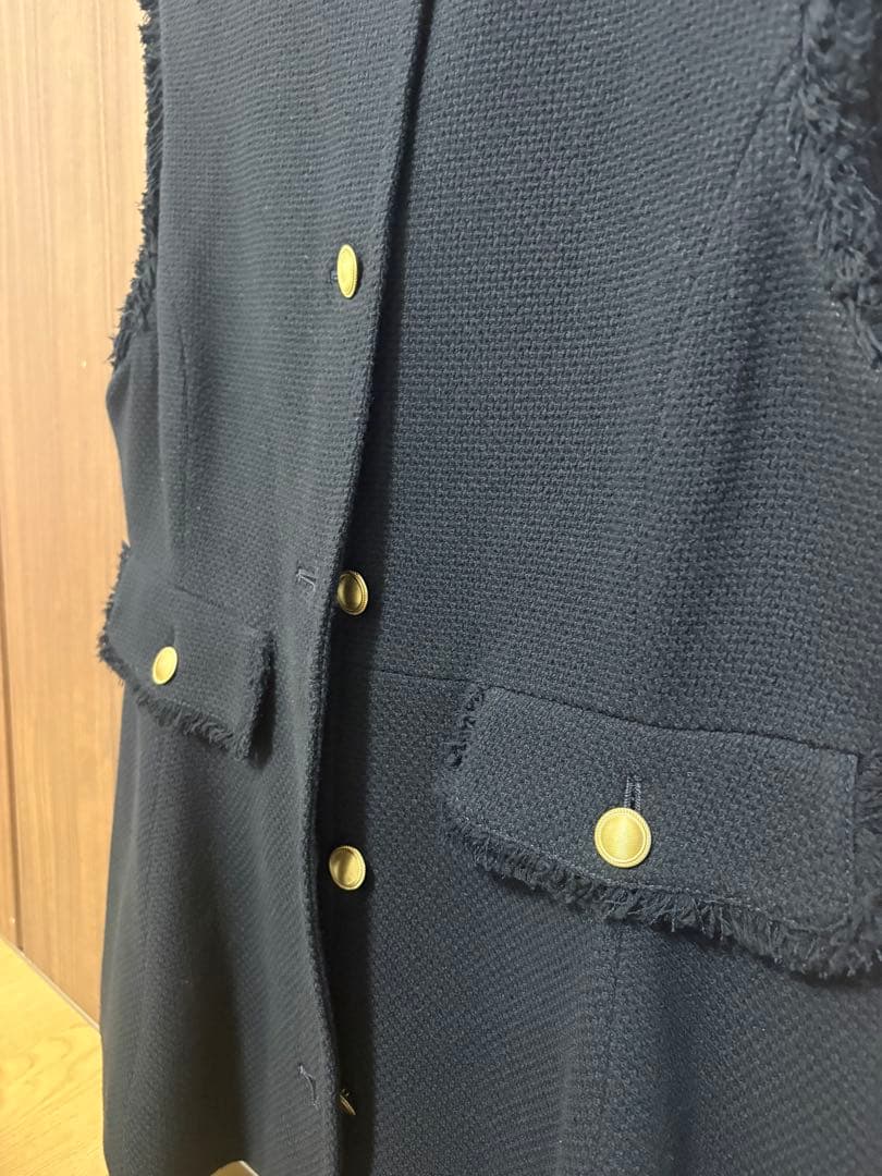 バケットペプラムジレ