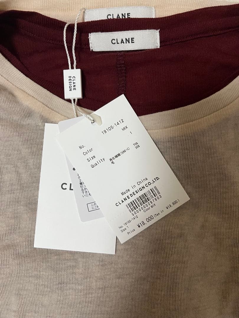 新品タグ付き　CLANE SHEER LAYERED CUT TOPS