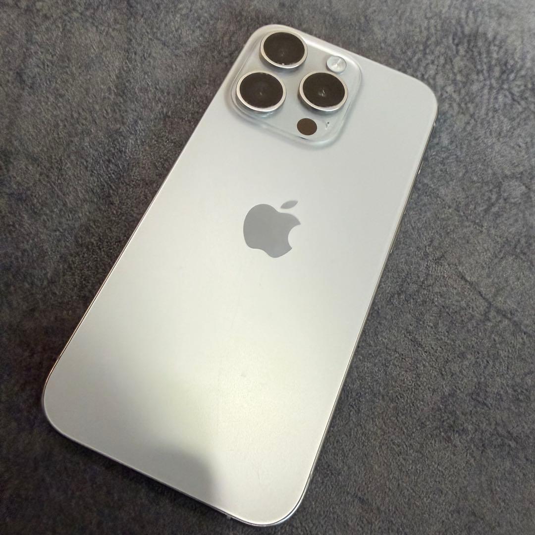 iPhone 15 Pro 128GB ナチュラルチタニウム SIMフリー