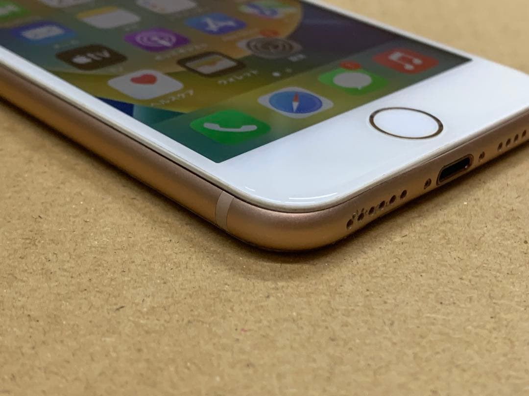 Apple iPhone8 ゴールド 4.7インチ バッテリー新品100%