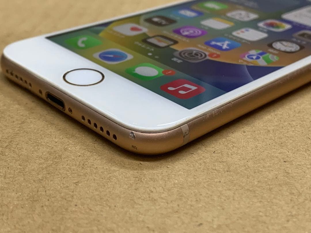 Apple iPhone8 ゴールド 4.7インチ バッテリー新品100%