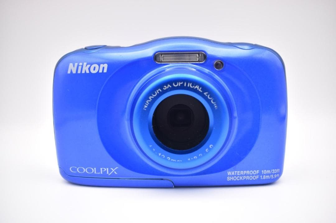 ニコン Nikon 防水デジタルカメラ　W100