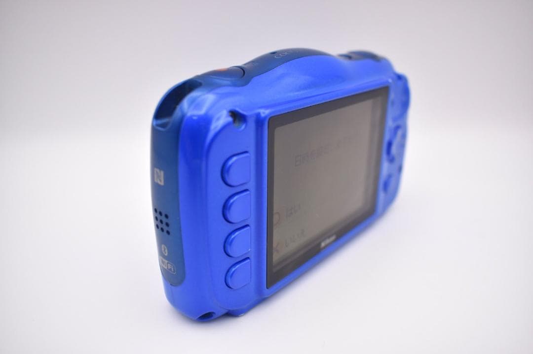 ニコン Nikon 防水デジタルカメラ　W100