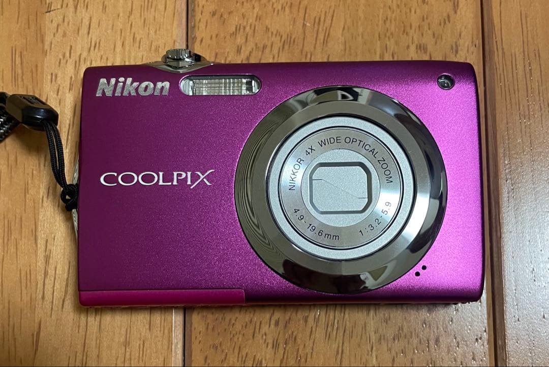 Nikon COOLPIX S3000 ピンク