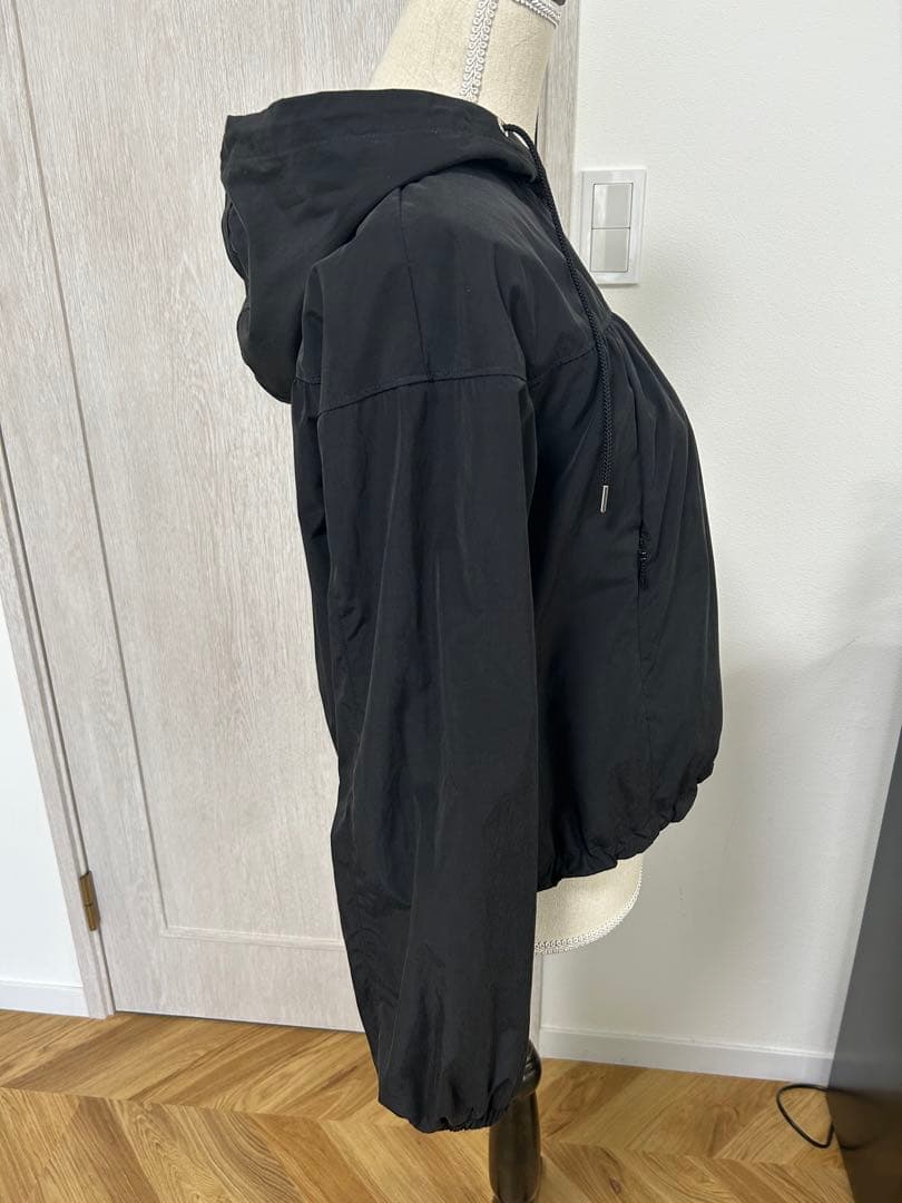 ⭐︎Yama⭐︎新品TATRASタトラスTELEKIAフードブルゾン