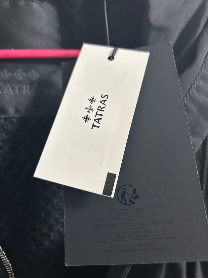 ⭐︎Yama⭐︎新品TATRASタトラスTELEKIAフードブルゾン