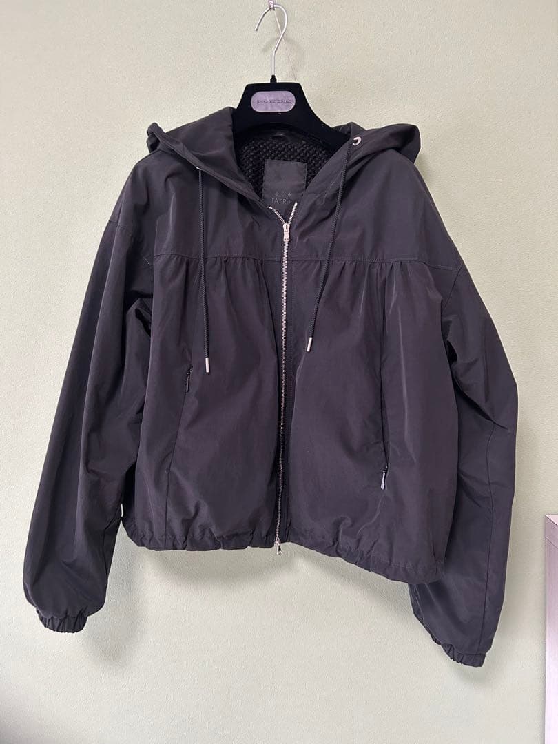 ⭐︎Yama⭐︎新品TATRASタトラスTELEKIAフードブルゾン