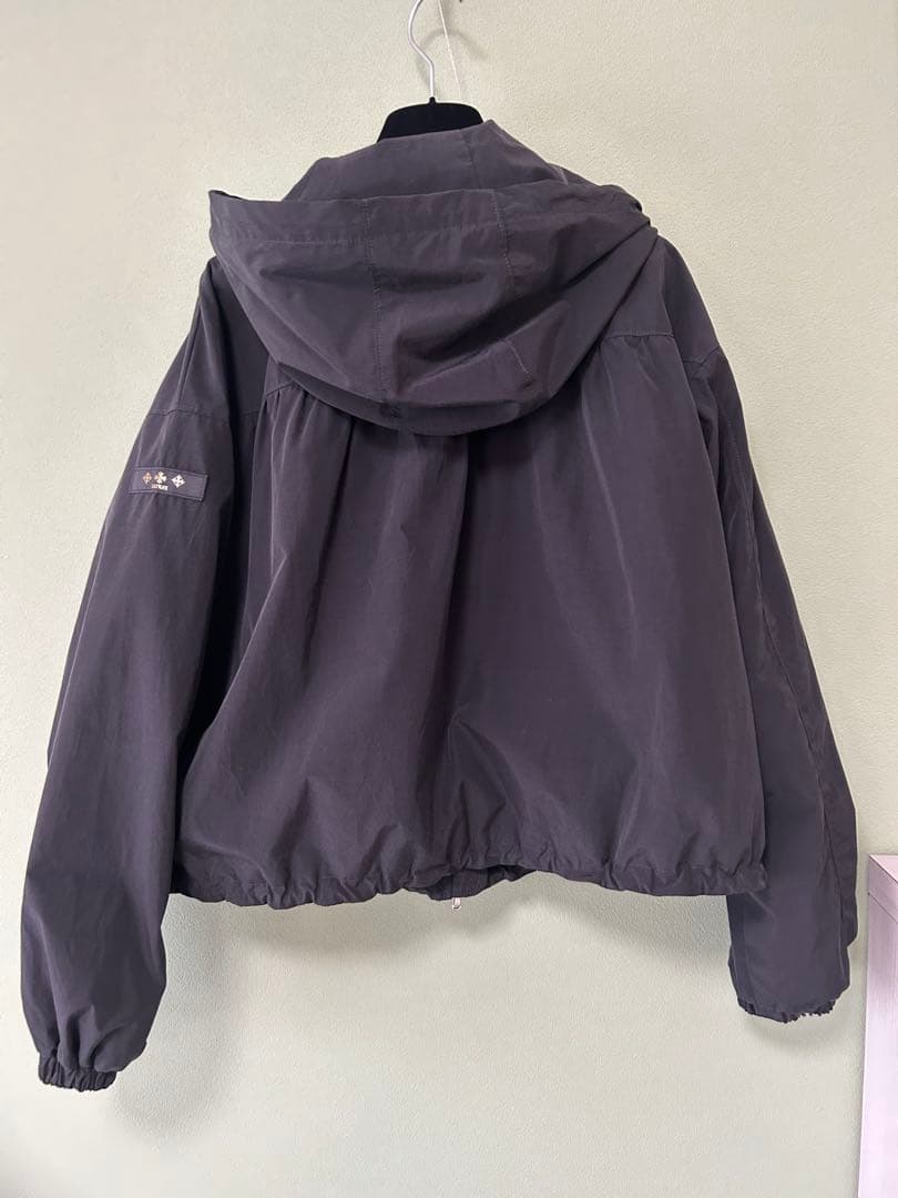 ⭐︎Yama⭐︎新品TATRASタトラスTELEKIAフードブルゾン