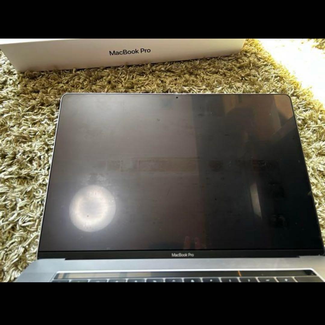 【大SALE】50万以上　APPLE MacBook Pro 2TB ケース付き