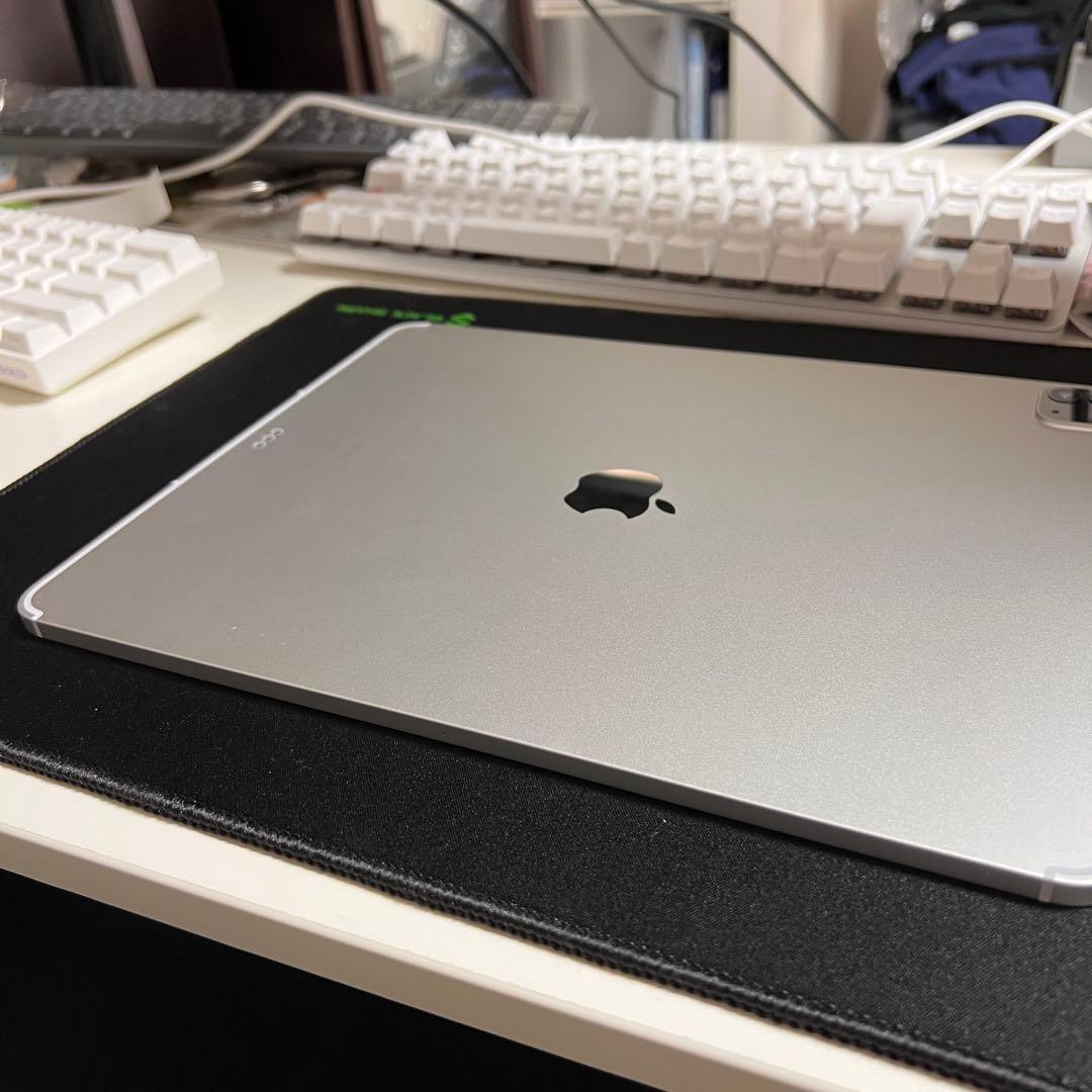12.9インチiPad Pro Wi-Fi + Cellular 第5世代　M1