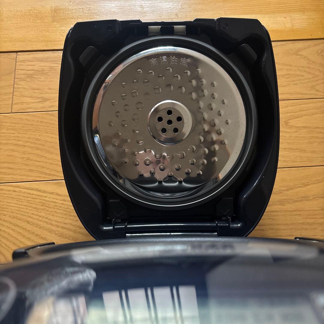 24年製タイガーIHジャー炊飯器5.5合炊き　モーブブラックJPW-Y100